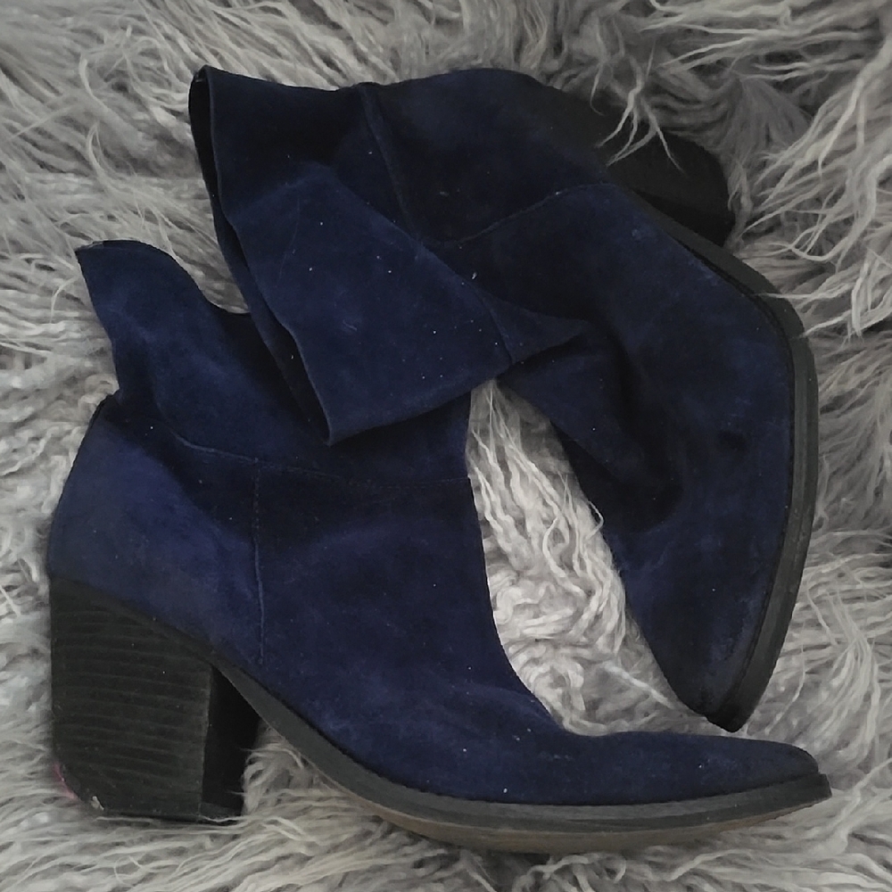 Aldo Blue Suede Ankle Booties with V-Cut Design